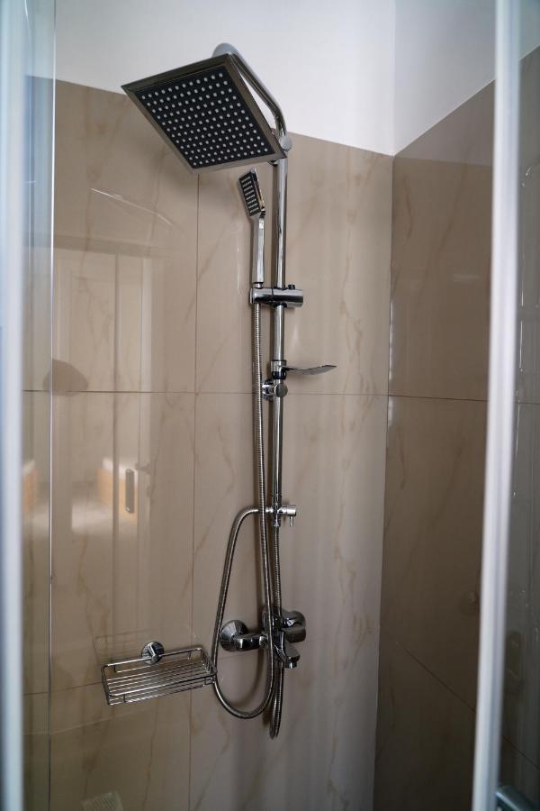 Smyrnis Apartments Ермополи Екстериор снимка